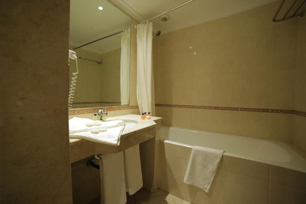 Hotel Suisse Casablanca Buitenkant foto