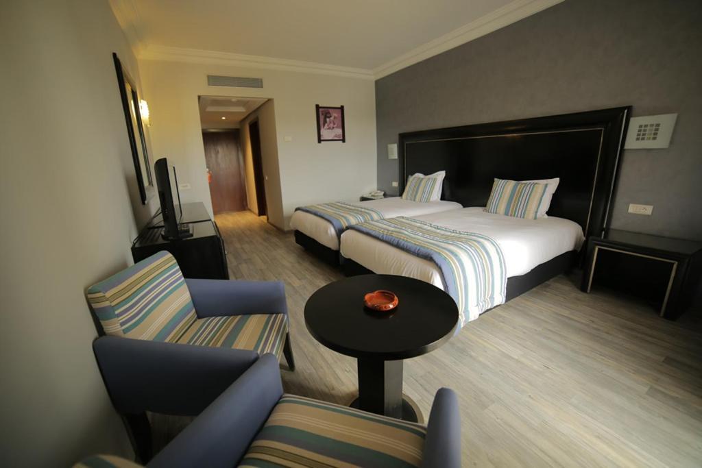 Hotel Suisse Casablanca Buitenkant foto