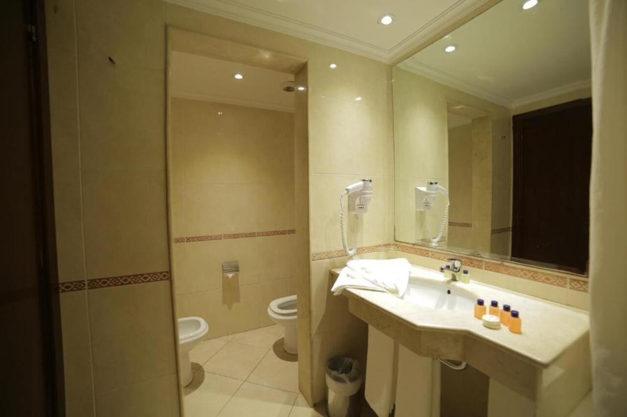 Hotel Suisse Casablanca Buitenkant foto