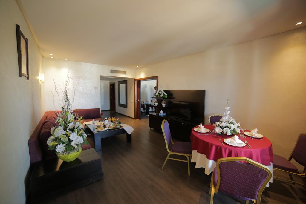 Hotel Suisse Casablanca Buitenkant foto
