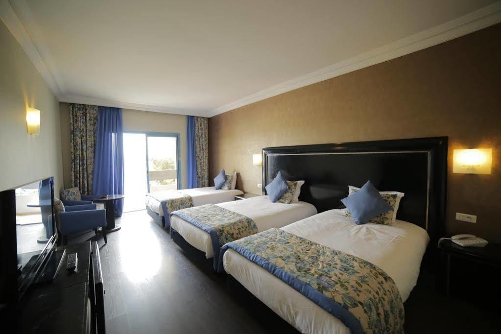 Hotel Suisse Casablanca Buitenkant foto
